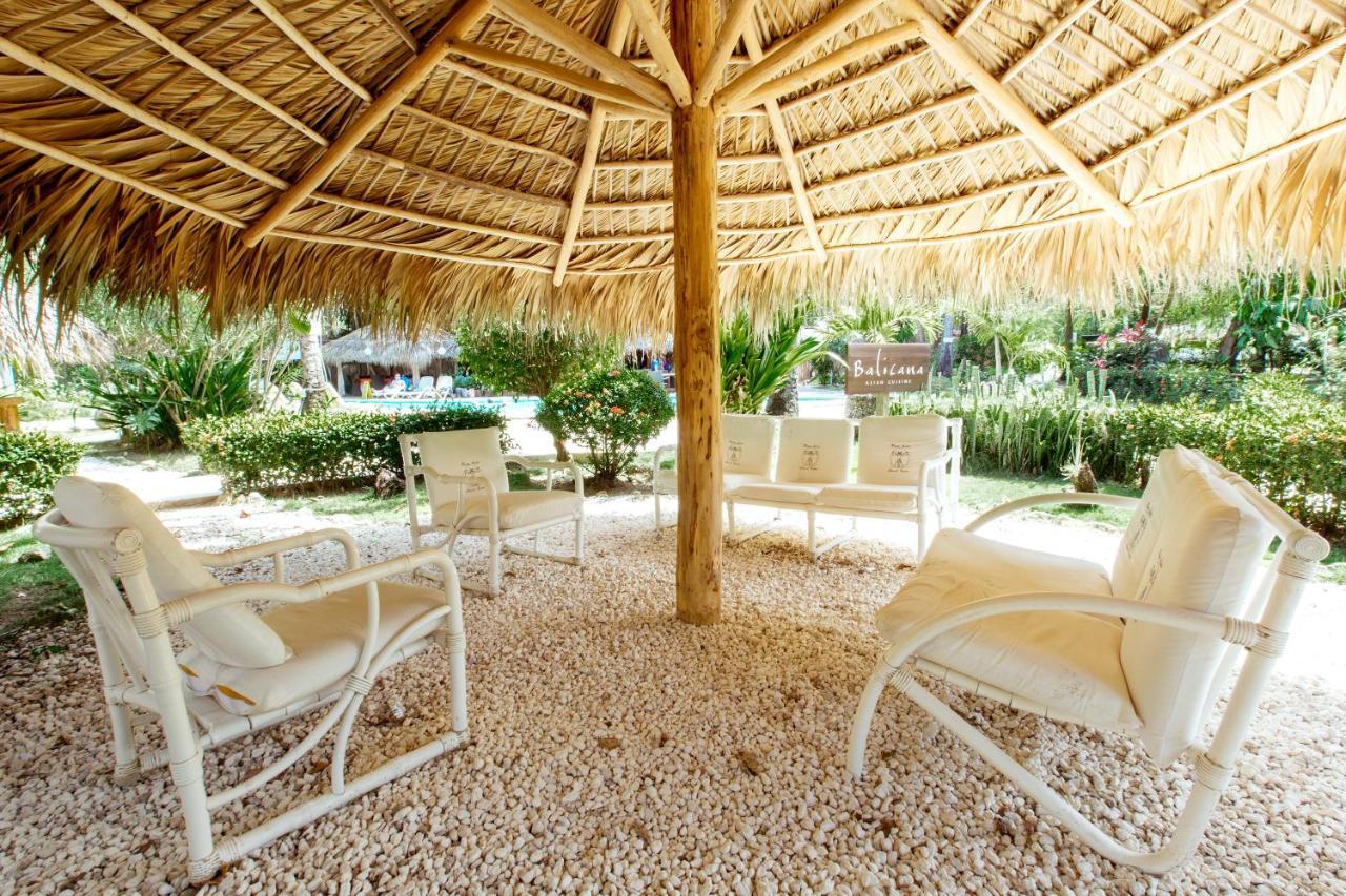 Aventura Village Los Corales Beach And Spa ปุนตากานา ภายนอก รูปภาพ
