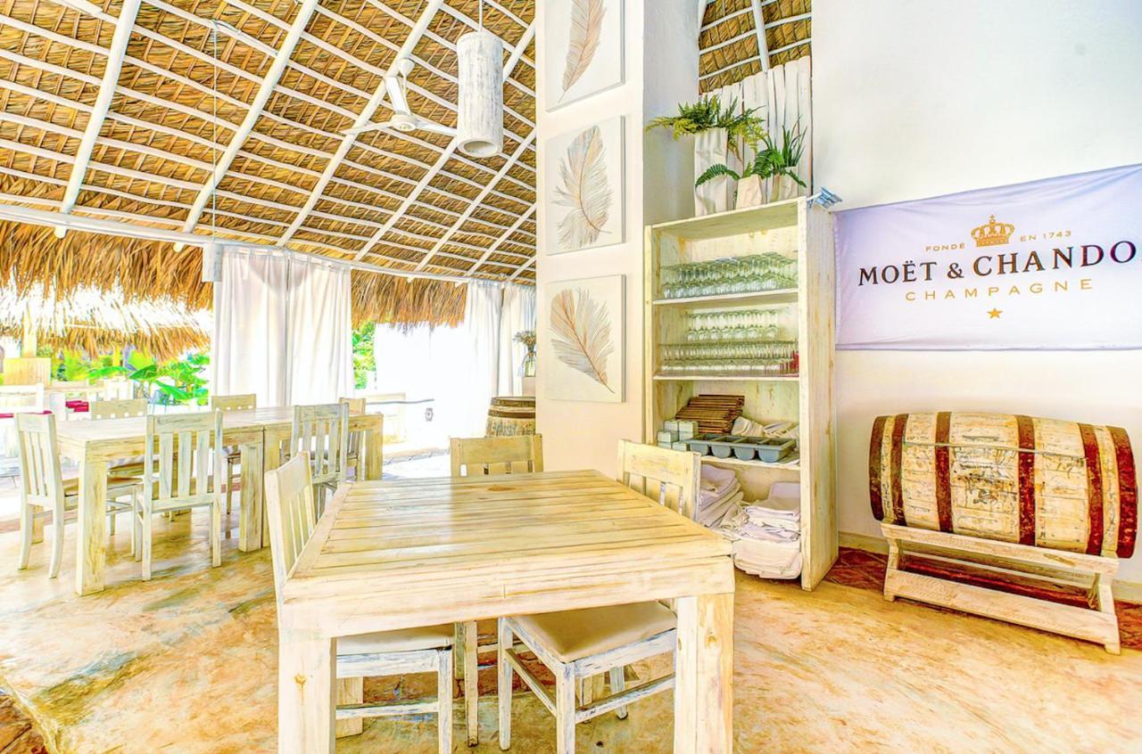Aventura Village Los Corales Beach And Spa ปุนตากานา ภายนอก รูปภาพ